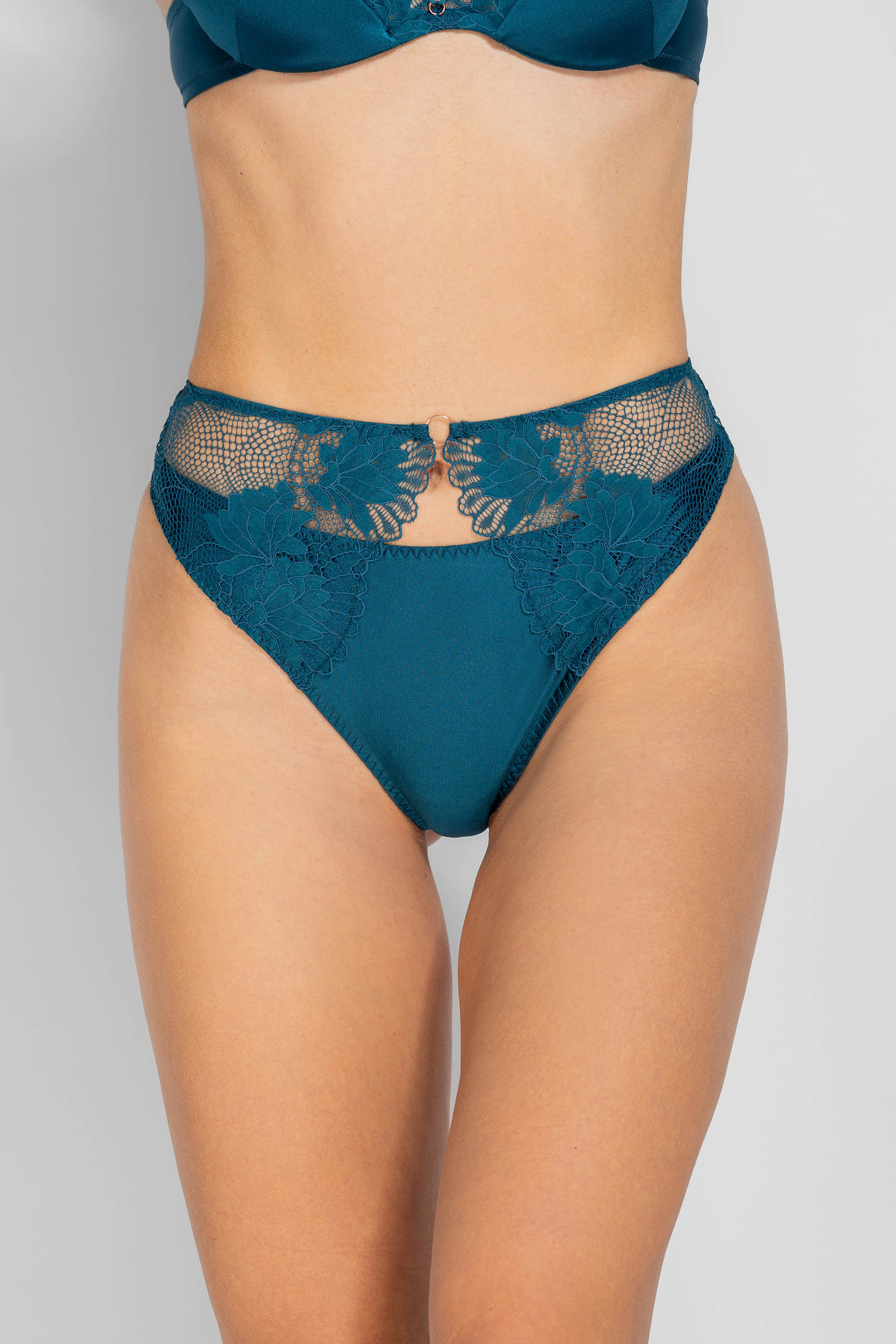 8183-25 Бразиліана Anabel Arto